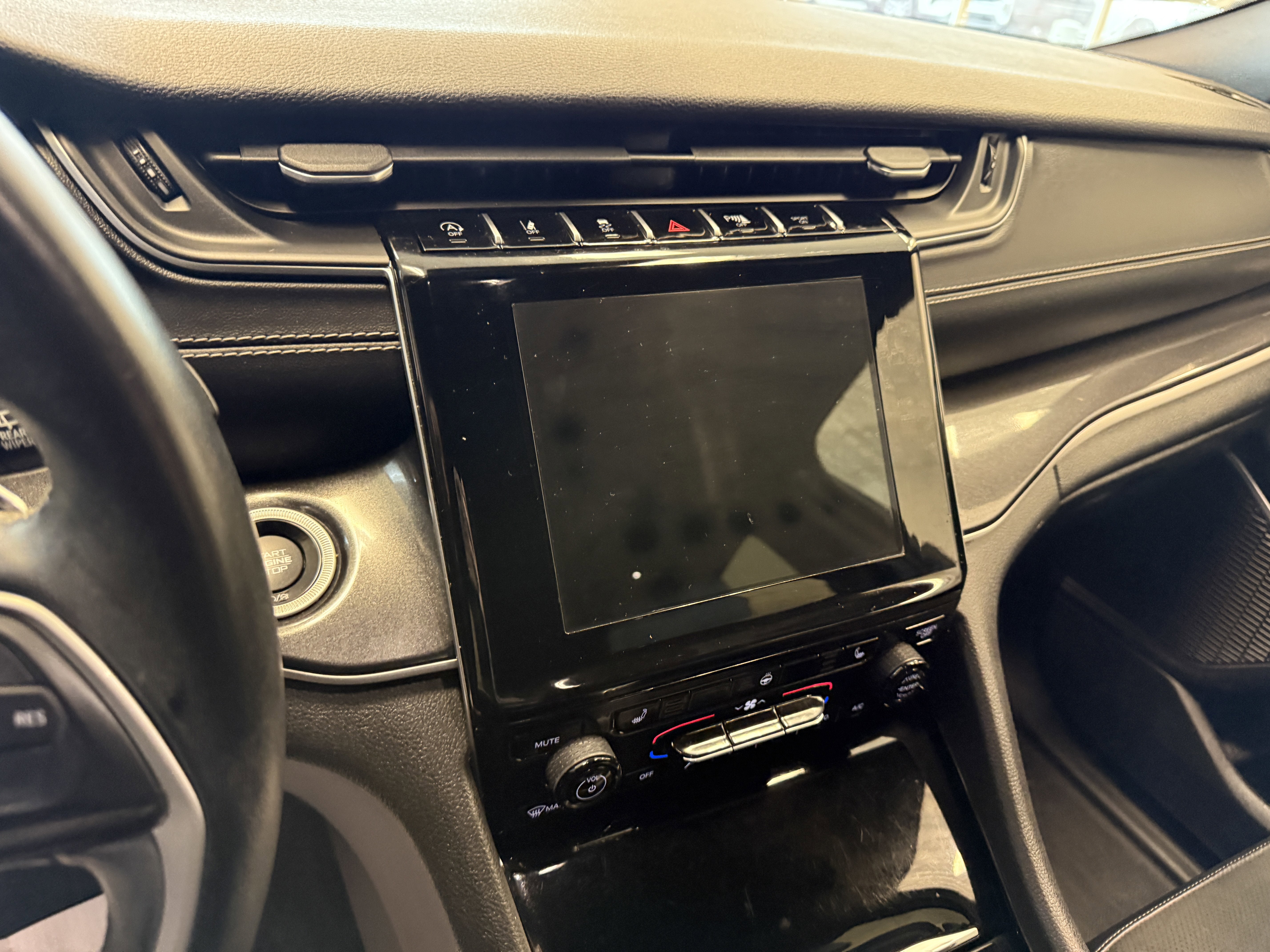 2022 Jeep Grand Cherokee L Altitude