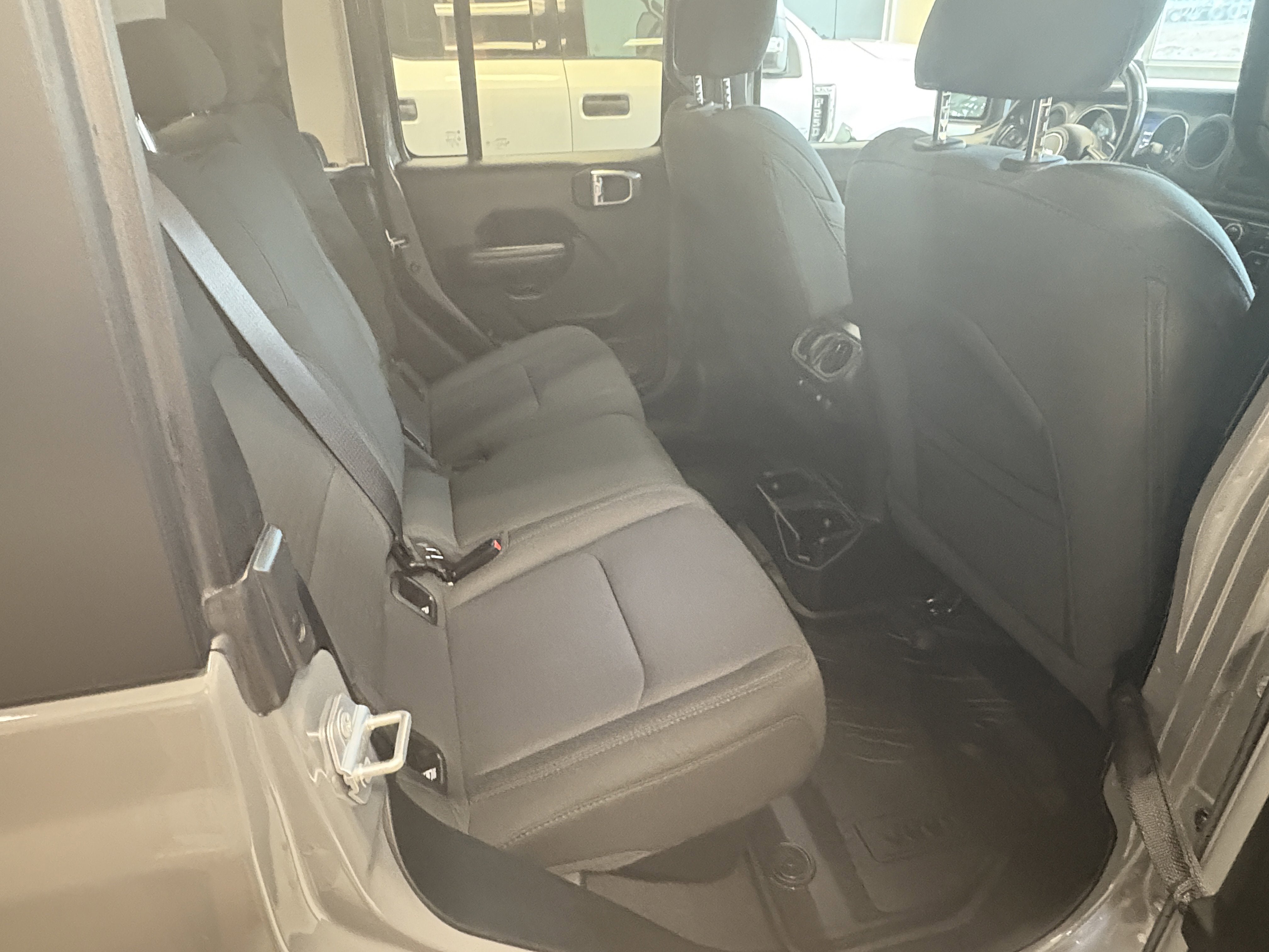 2021 Jeep Gladiator Willys