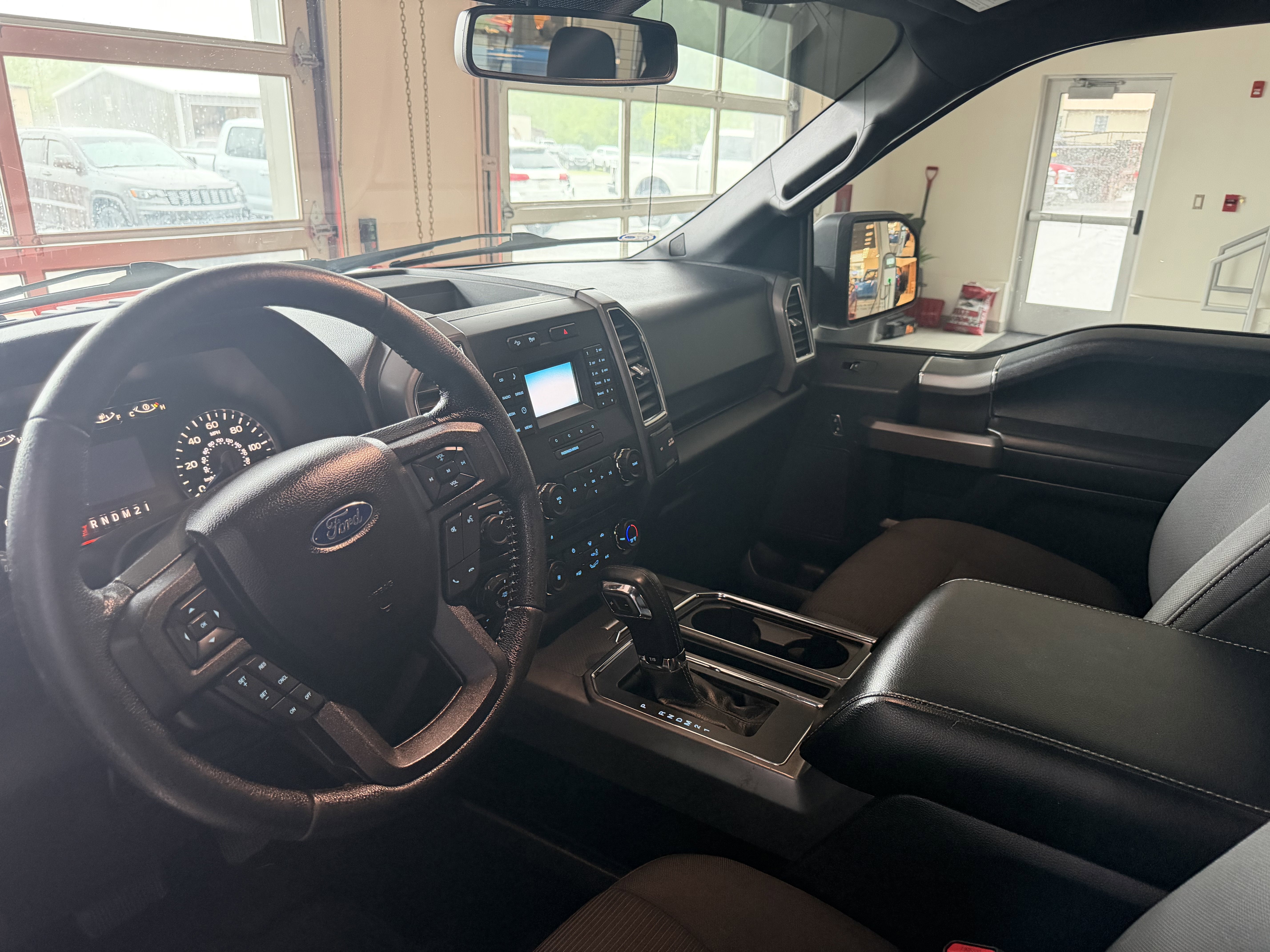 2016 Ford F-150 Base