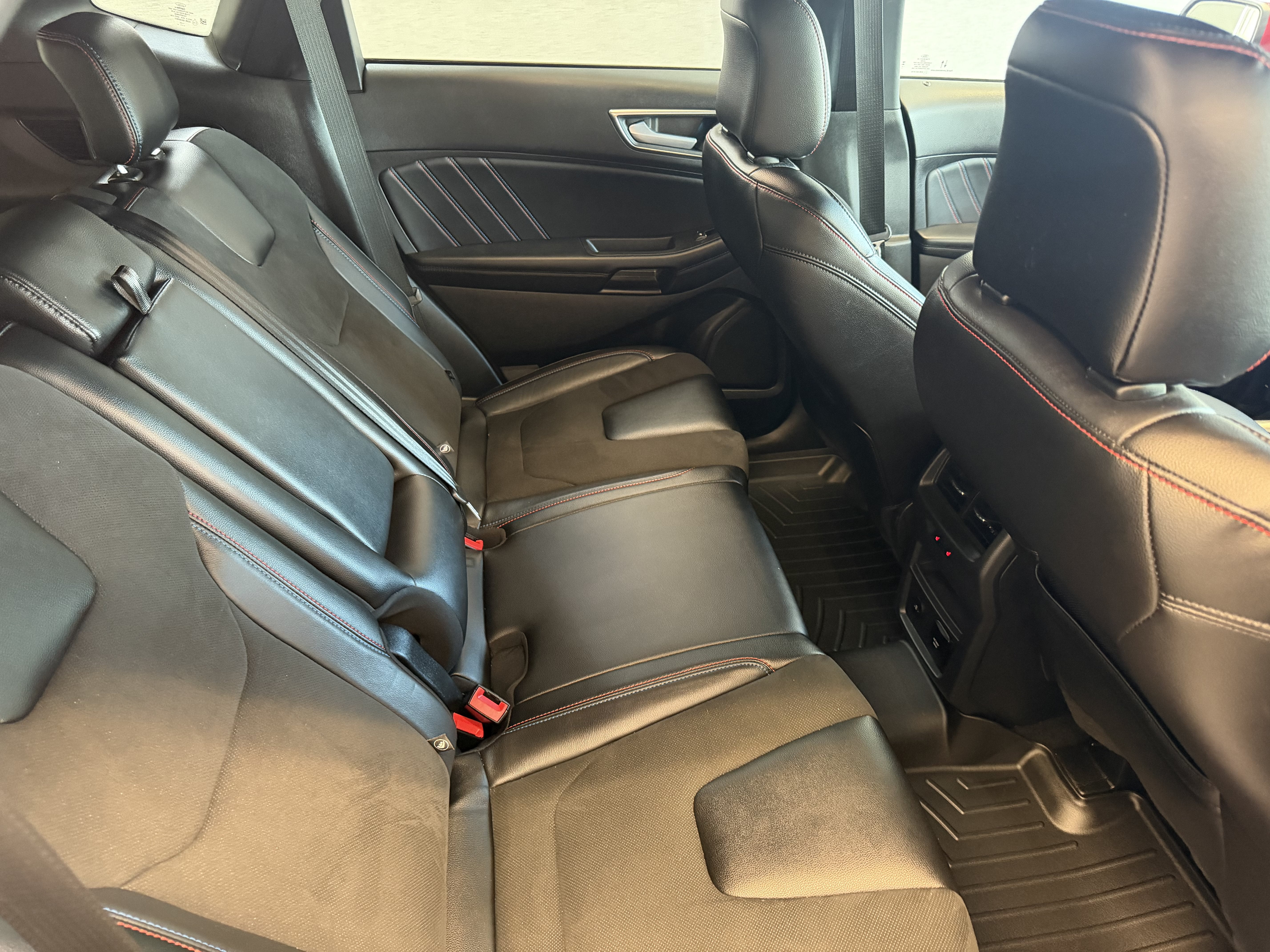2024 Ford Edge ST