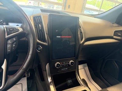 2024 Ford Edge ST
