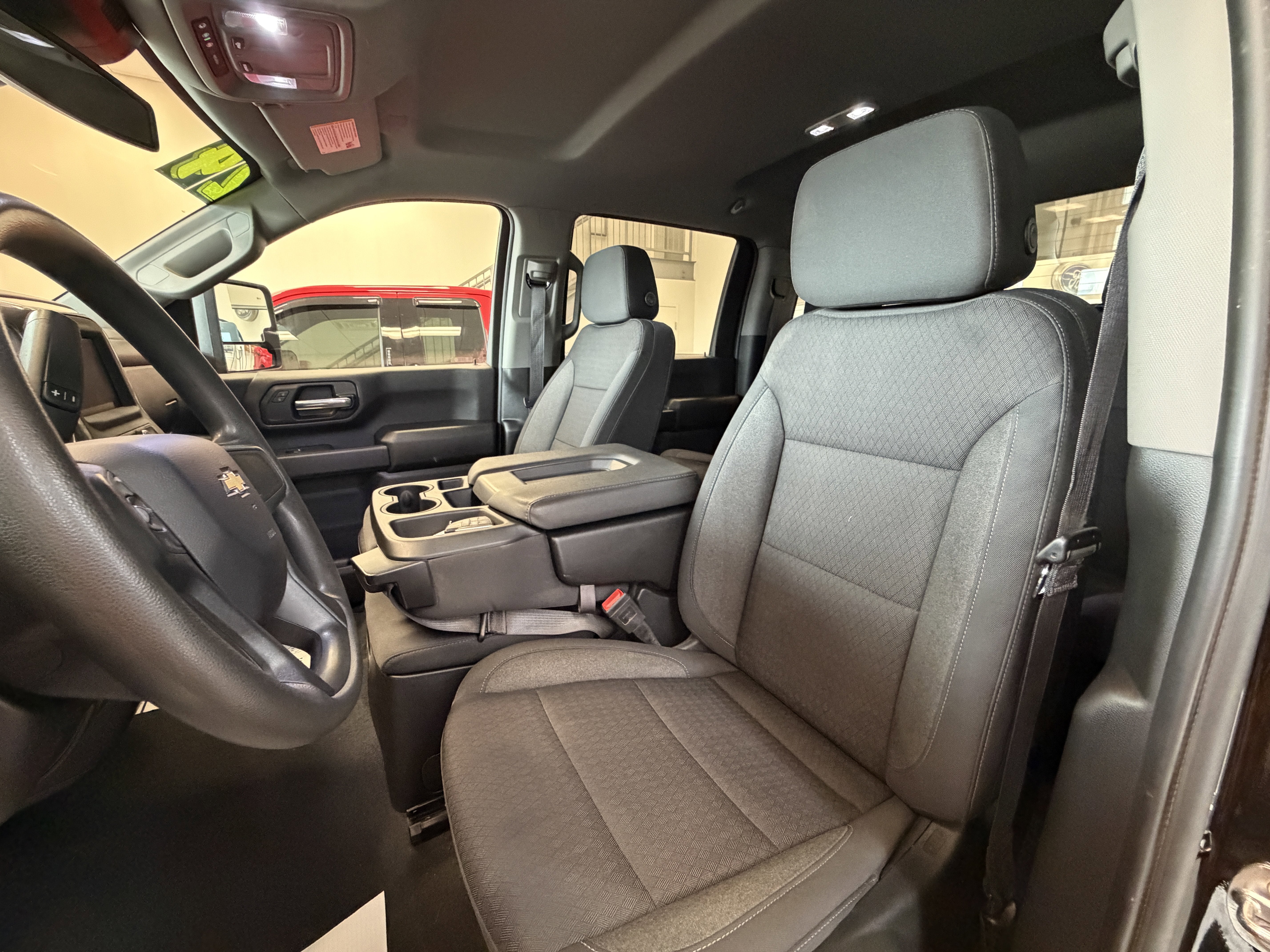 2024 Chevrolet Silverado 2500HD Custom
