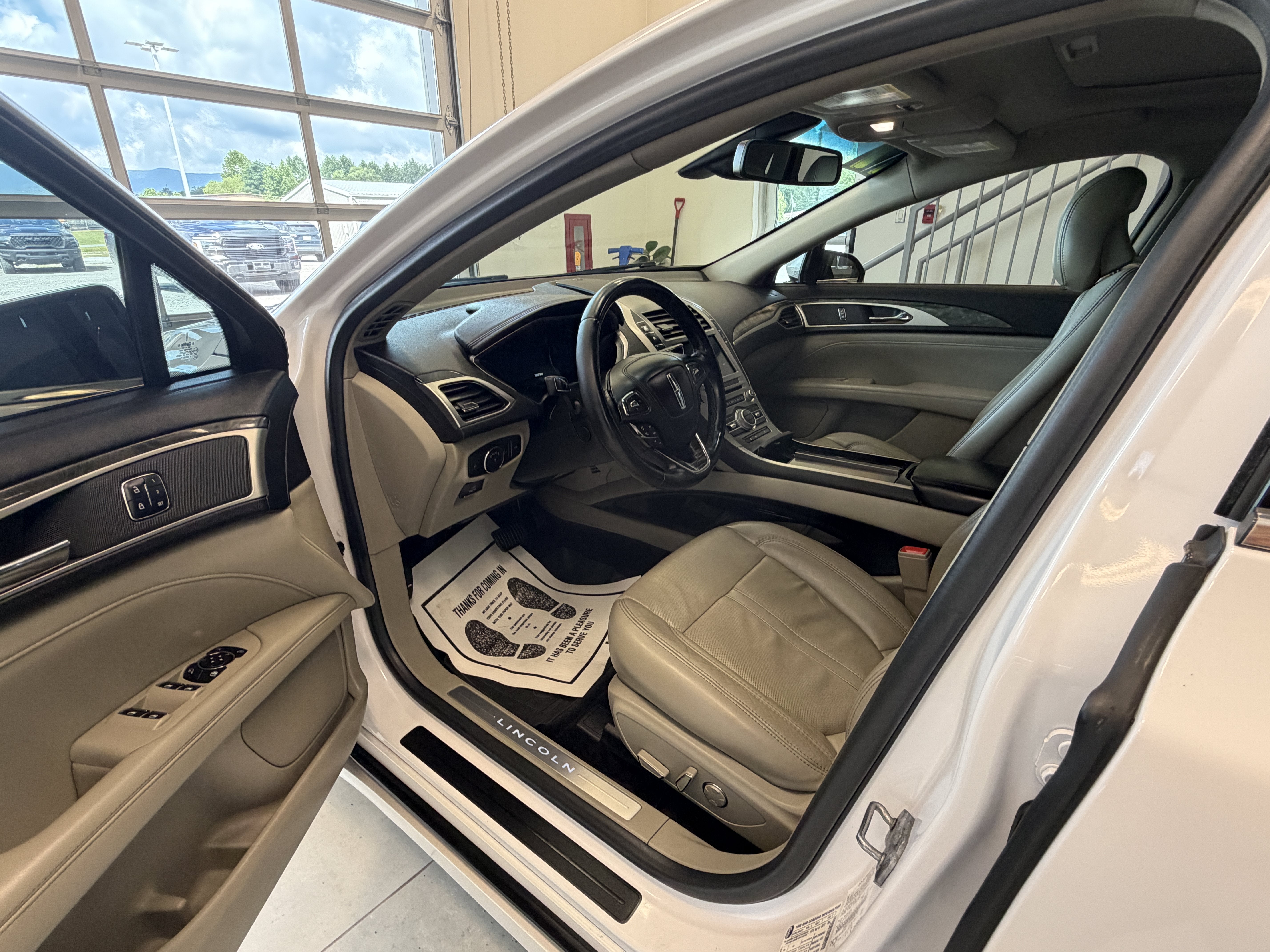 2017 Lincoln MKZ Reserve