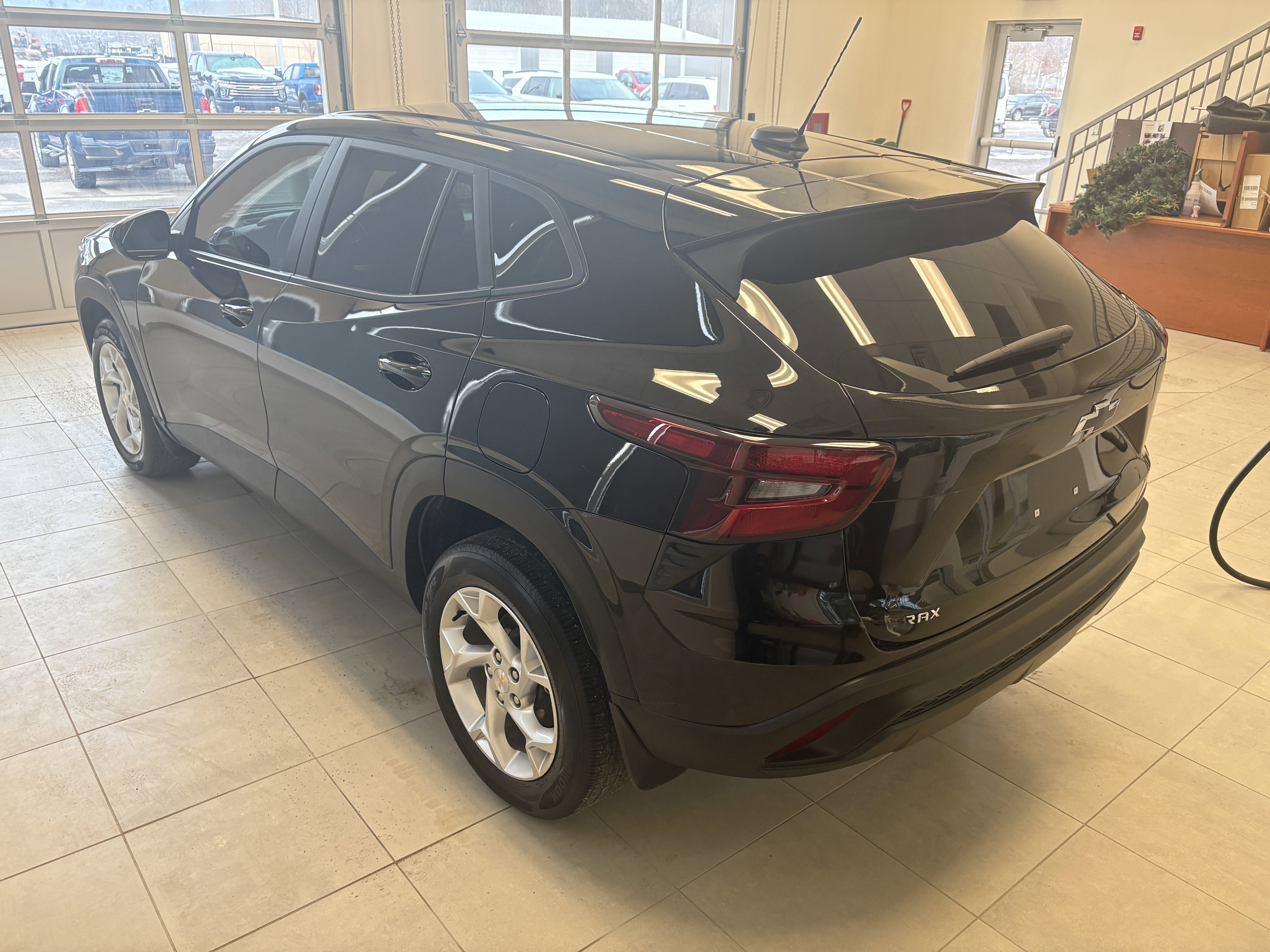 2025 Chevrolet Trax LS