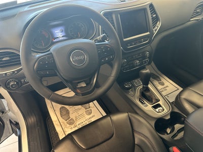 2023 Jeep Cherokee Trailhawk