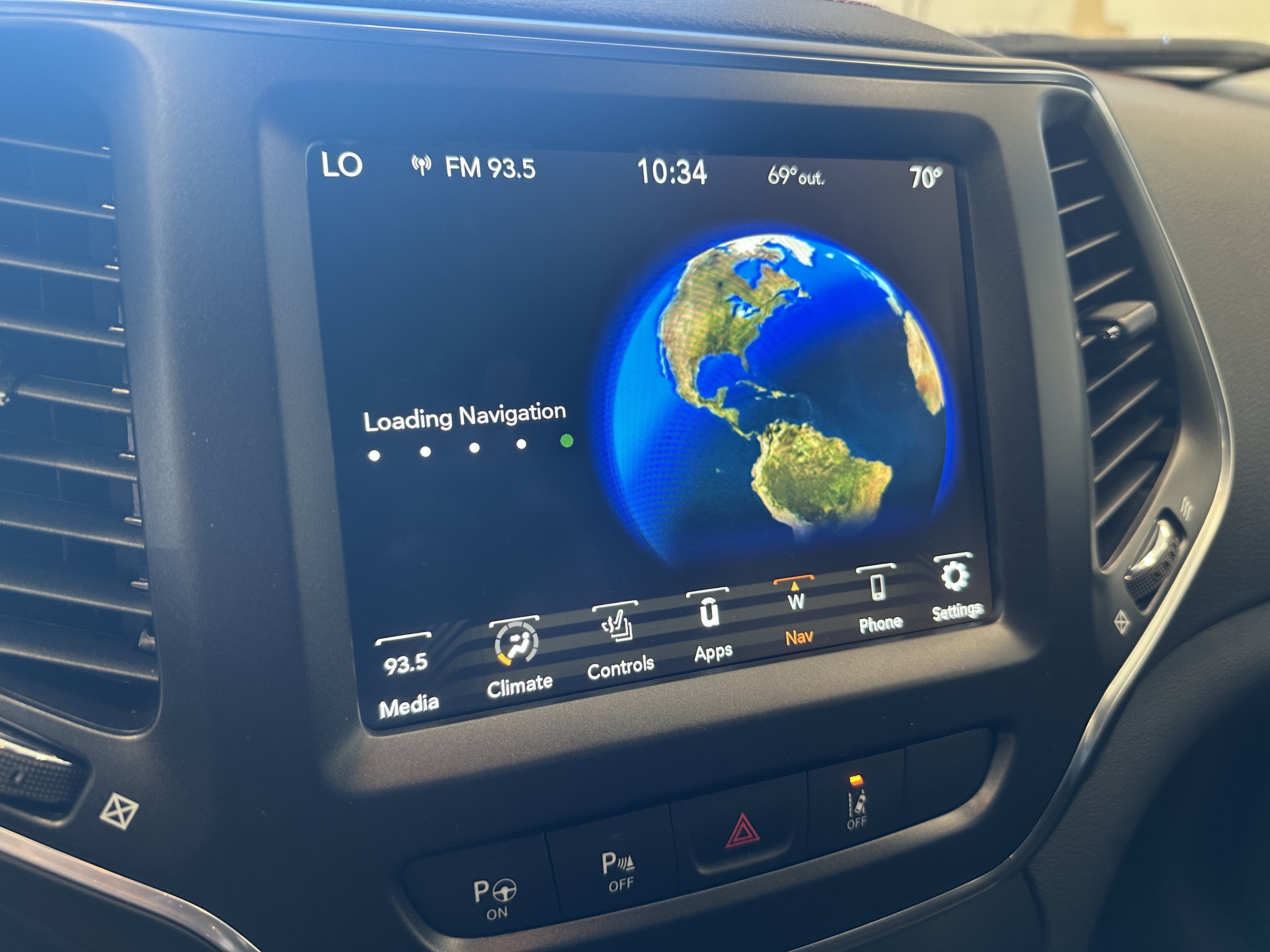 2023 Jeep Cherokee Trailhawk