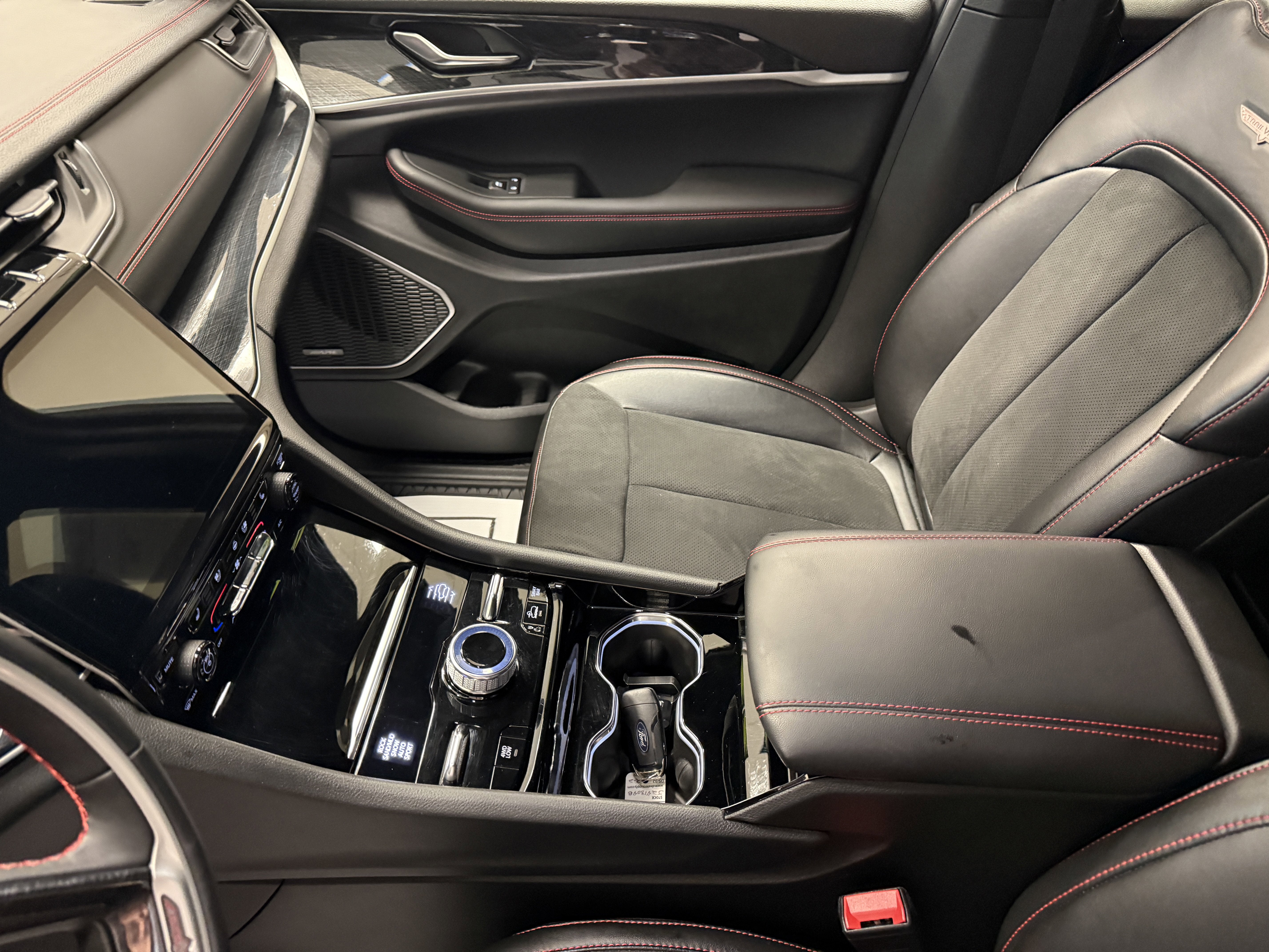 2022 Jeep Grand Cherokee Trailhawk