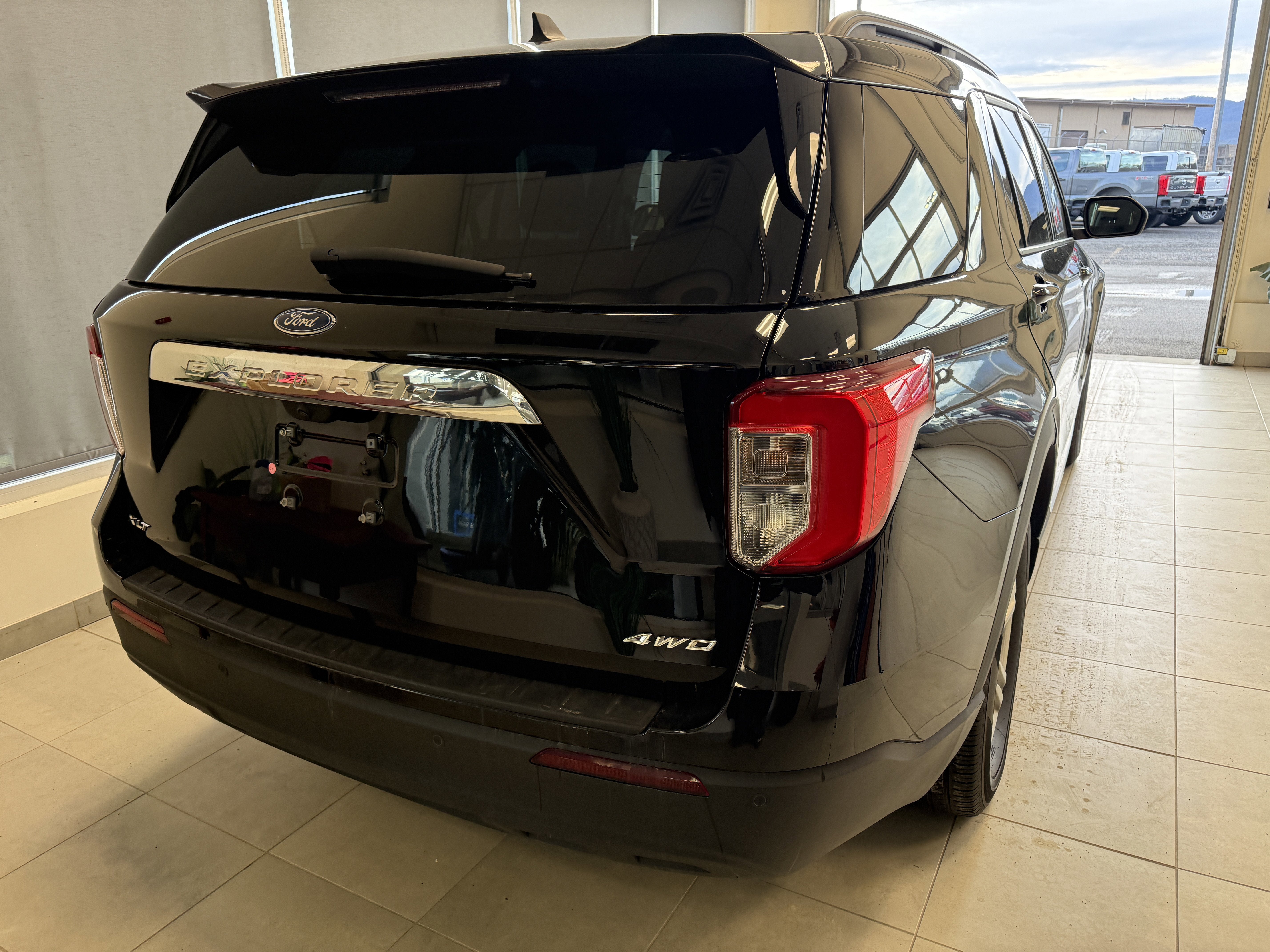 2024 Ford Explorer XLT