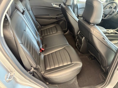 2024 Ford Edge BASE