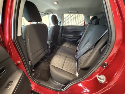 2024 Mitsubishi Outlander Sport Base